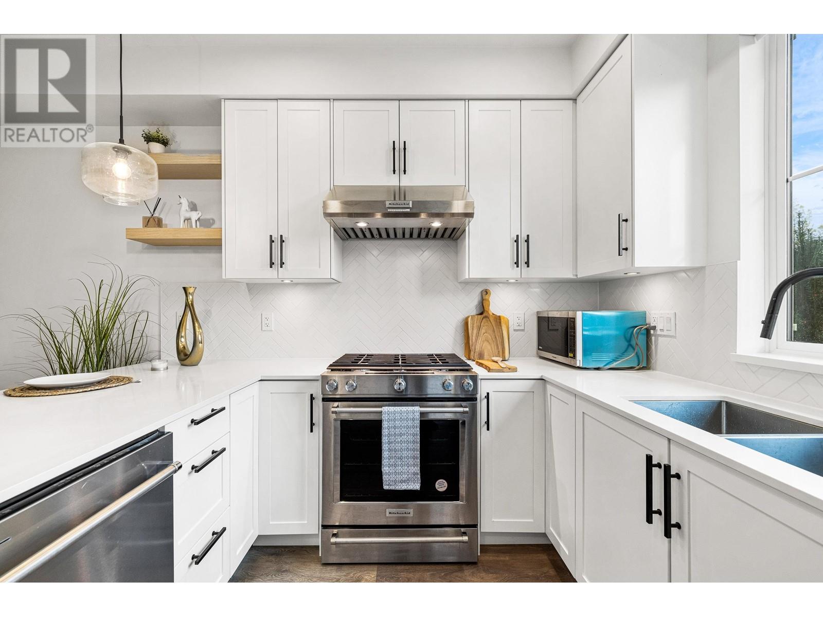 124 707 Robinson Street, Coquitlam, British Columbia V3J 0M9 - Photo 16 - R2959360