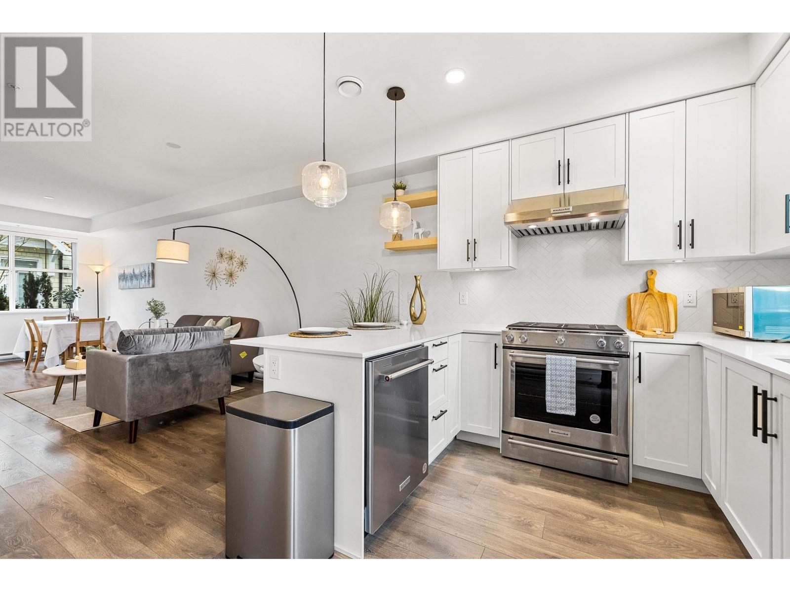 124 707 Robinson Street, Coquitlam, British Columbia V3J 0M9 - Photo 17 - R2959360