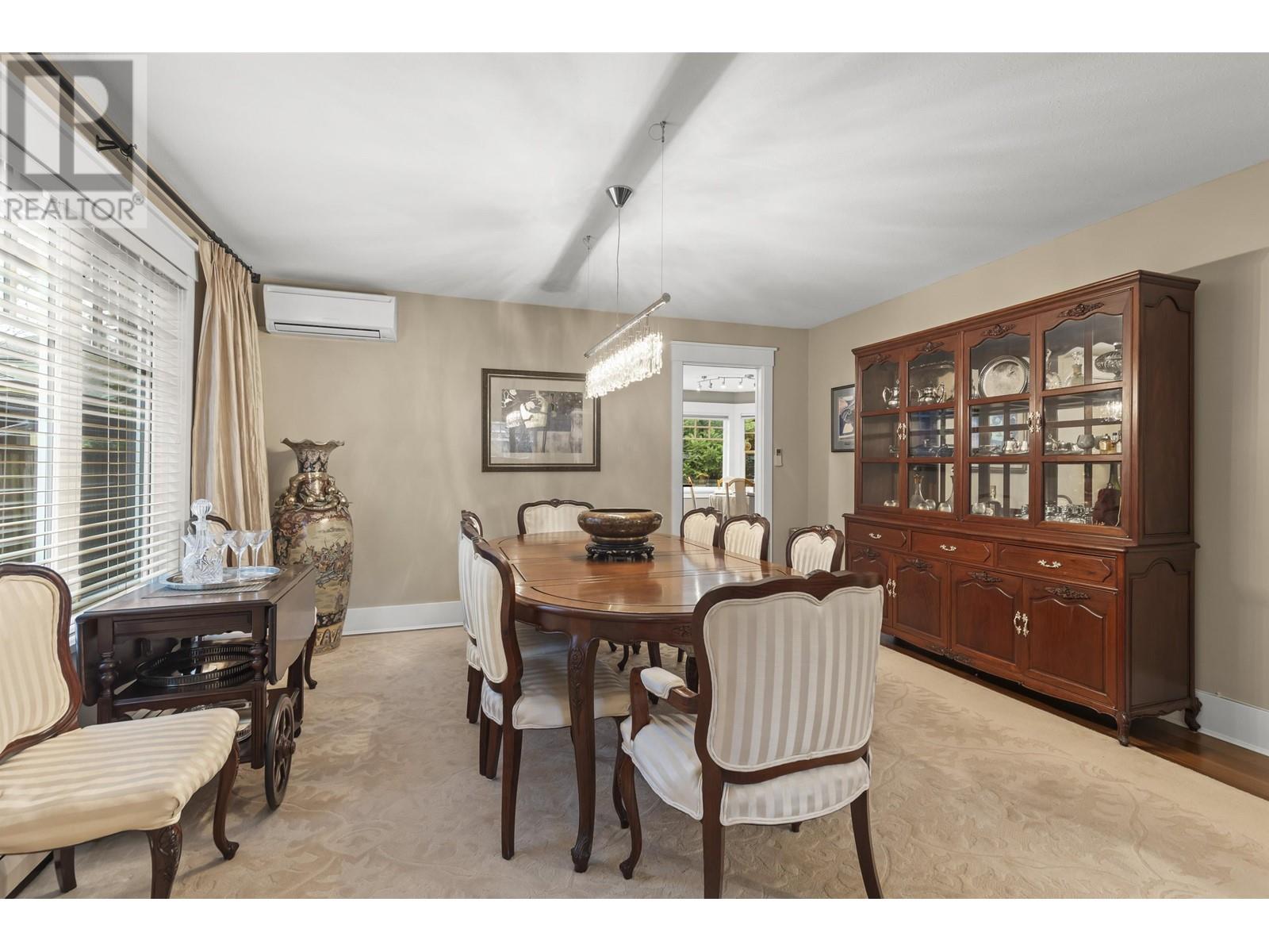 Listing Picture 10 of 40 : 1845 W 62 AVENUE, Vancouver / 溫哥華 - 魯藝地產 Yvonne Lu Group - MLS Medallion Club Member