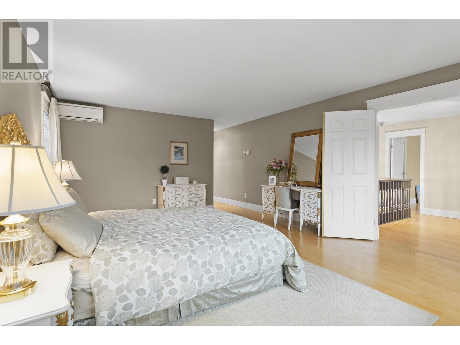 Listing Picture 29 of 40 : 1845 W 62 AVENUE, Vancouver / 溫哥華 - 魯藝地產 Yvonne Lu Group - MLS Medallion Club Member