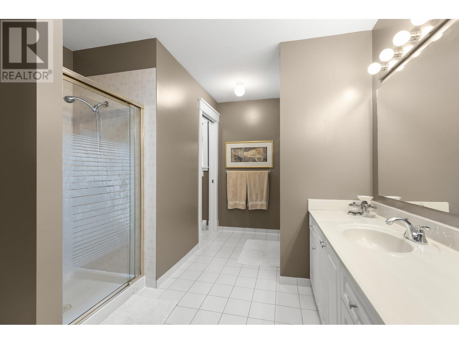 Listing Picture 33 of 40 : 1845 W 62 AVENUE, Vancouver / 溫哥華 - 魯藝地產 Yvonne Lu Group - MLS Medallion Club Member