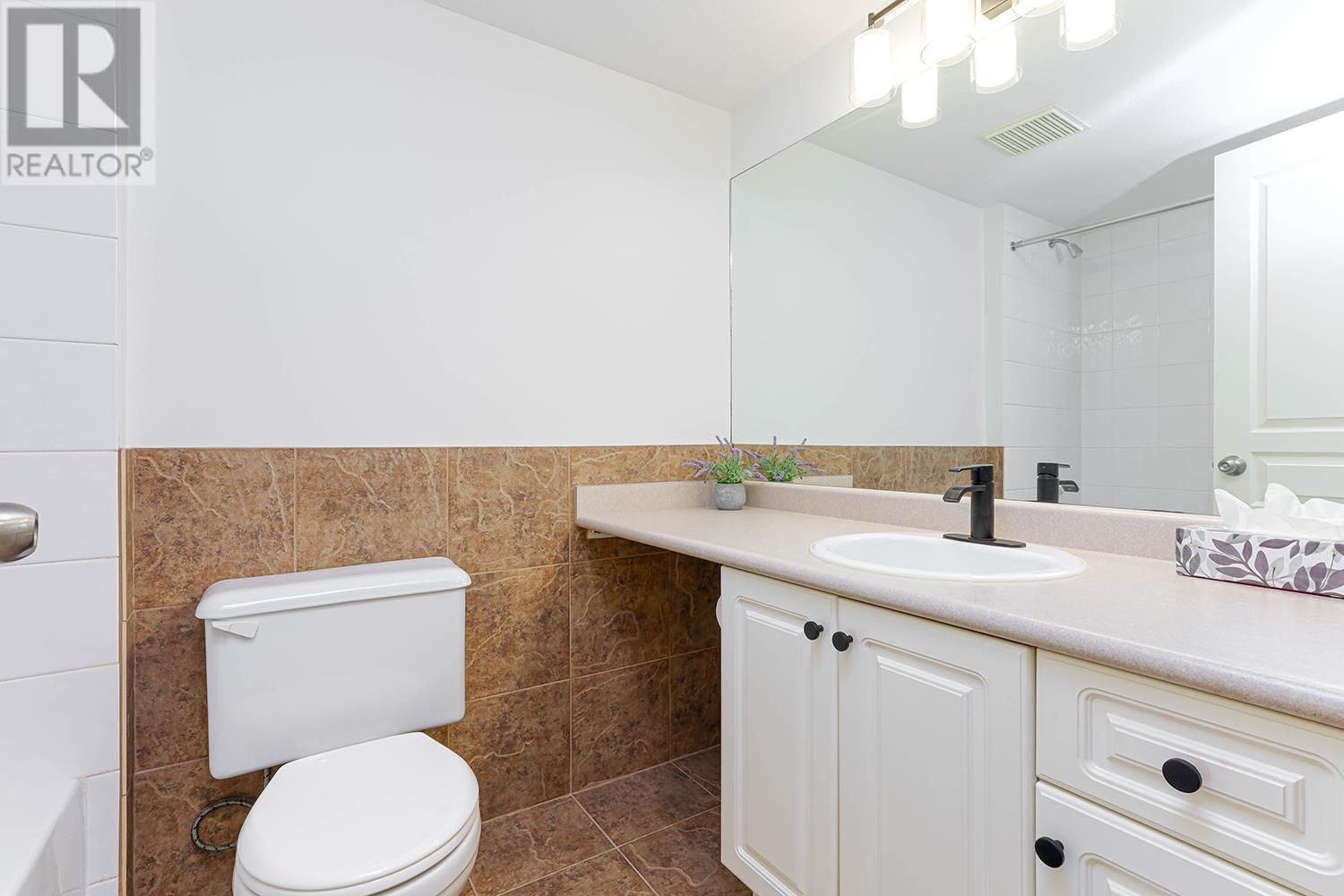 211 12207 224th Street, Maple Ridge, British Columbia V2X 6B9 - Photo 23 - R2957758