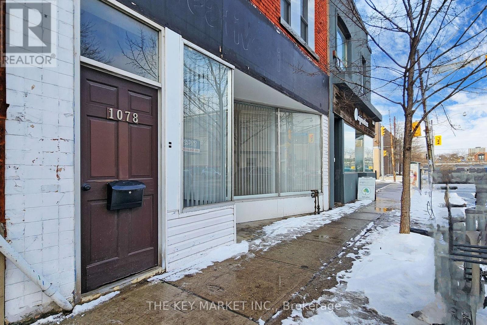Property at 1078 DOVERCOURT ROAD image 3