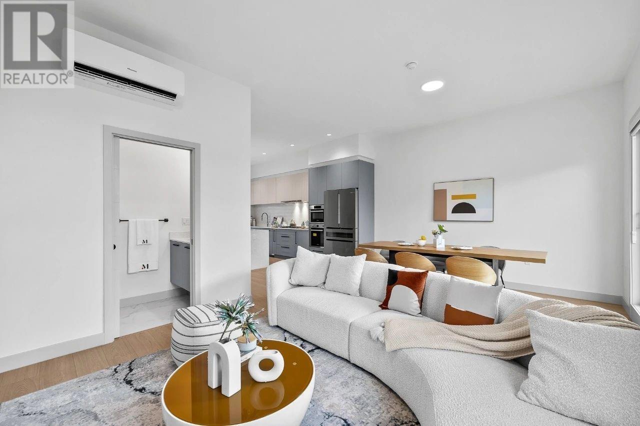Listing Picture 13 of 29 : 14 10233 NO.2 ROAD, Richmond / 烈治文 - 魯藝地產 Yvonne Lu Group - MLS Medallion Club Member