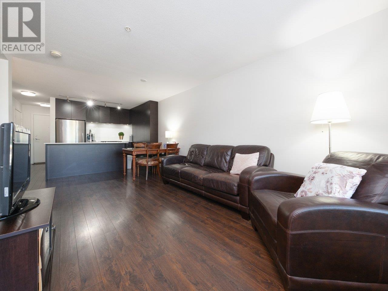 307 1677 Lloyd Avenue, North Vancouver, British Columbia  V7P 0B1 - Photo 10 - R2959405