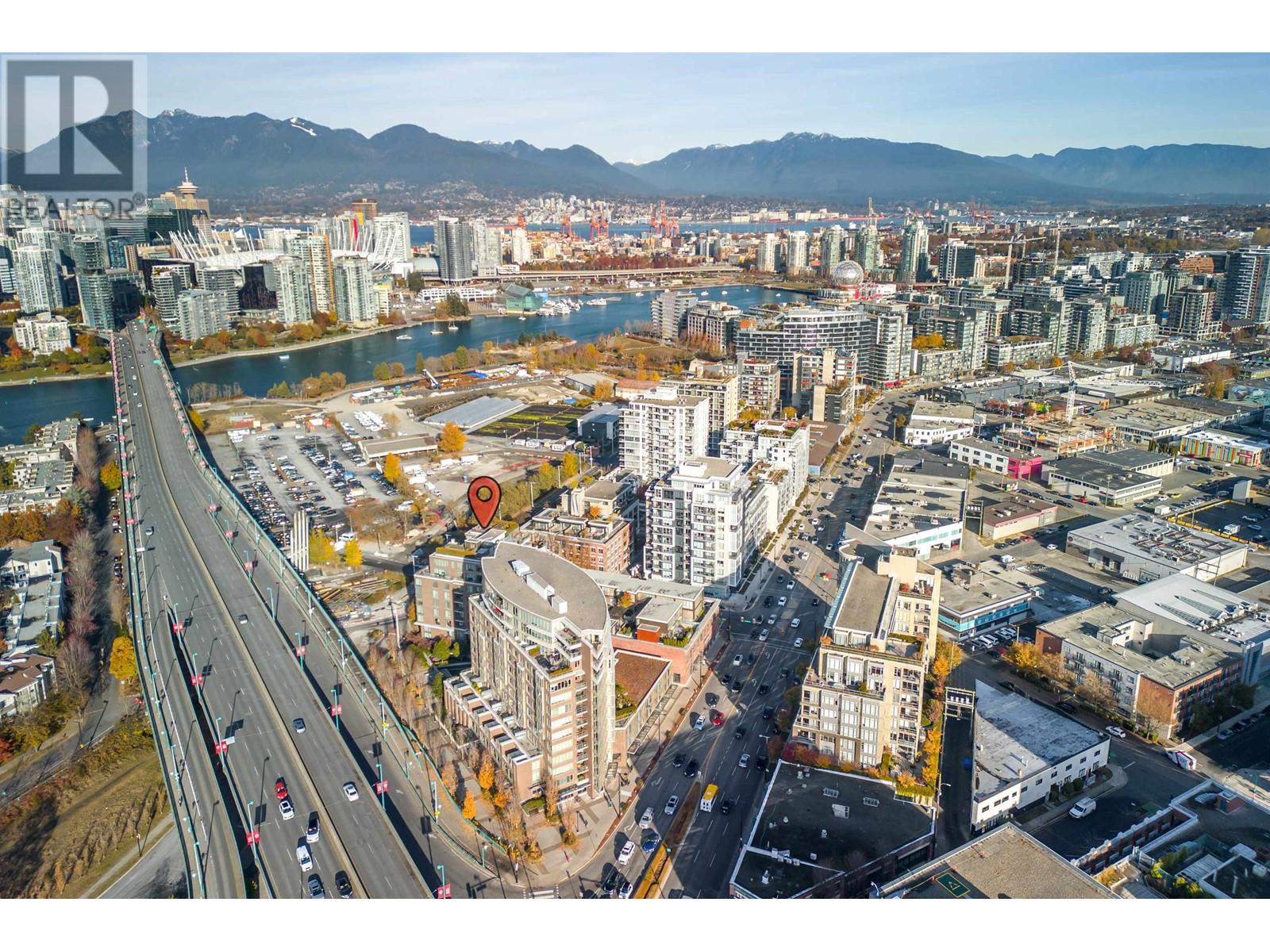 Listing Picture 12 of 30 : 709 1919 WYLIE STREET, Vancouver / 溫哥華 - 魯藝地產 Yvonne Lu Group - MLS Medallion Club Member