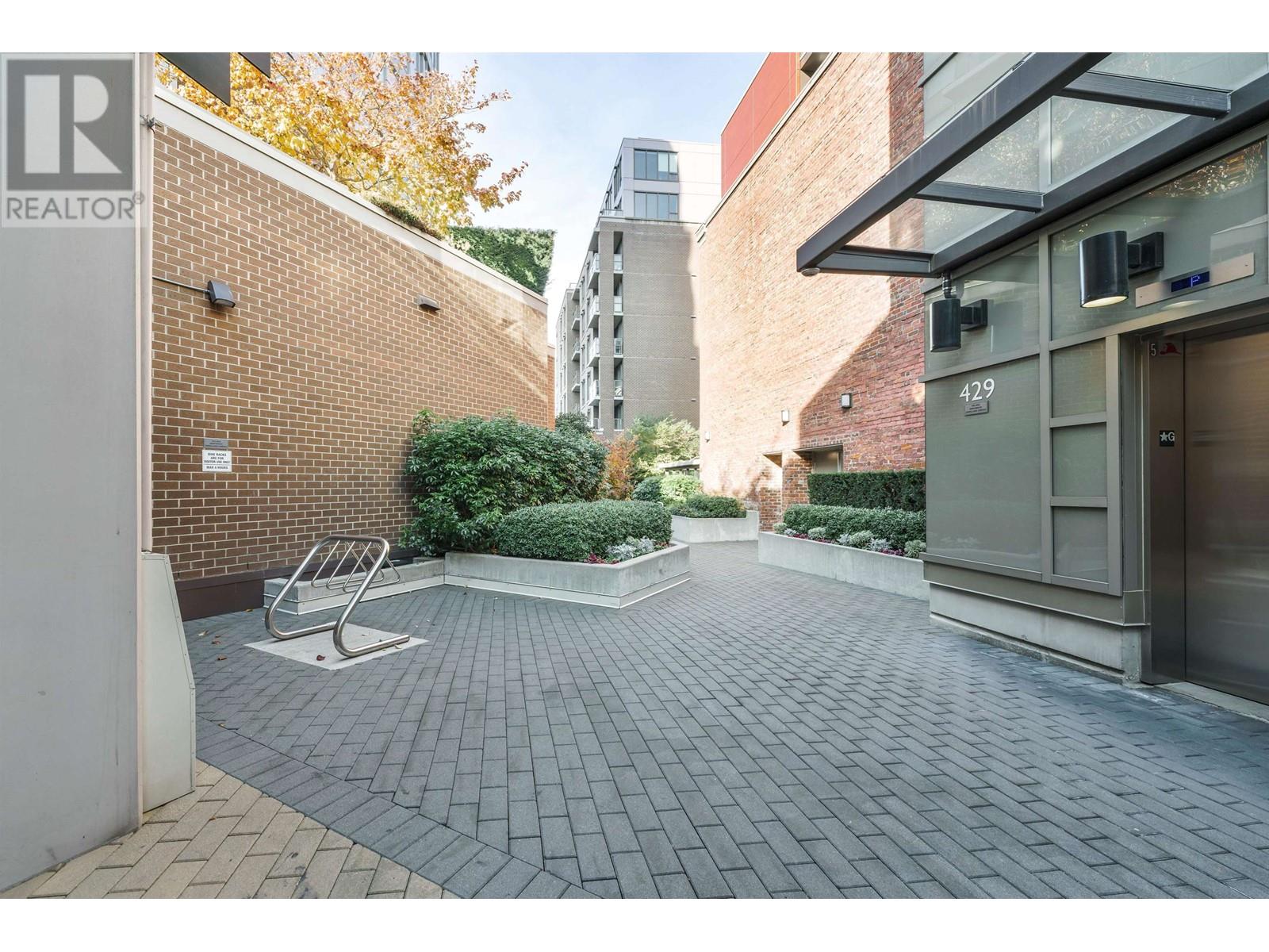 Listing Picture 20 of 30 : 709 1919 WYLIE STREET, Vancouver / 溫哥華 - 魯藝地產 Yvonne Lu Group - MLS Medallion Club Member