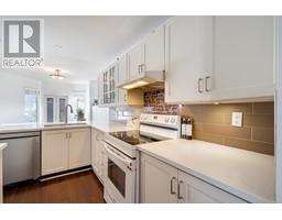 33 7360 MINORU BOULEVARD