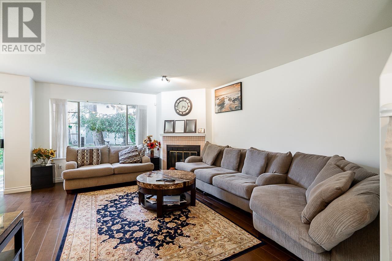 Listing Picture 7 of 27 : 33 7360 MINORU BOULEVARD, Richmond / 烈治文 - 魯藝地產 Yvonne Lu Group - MLS Medallion Club Member