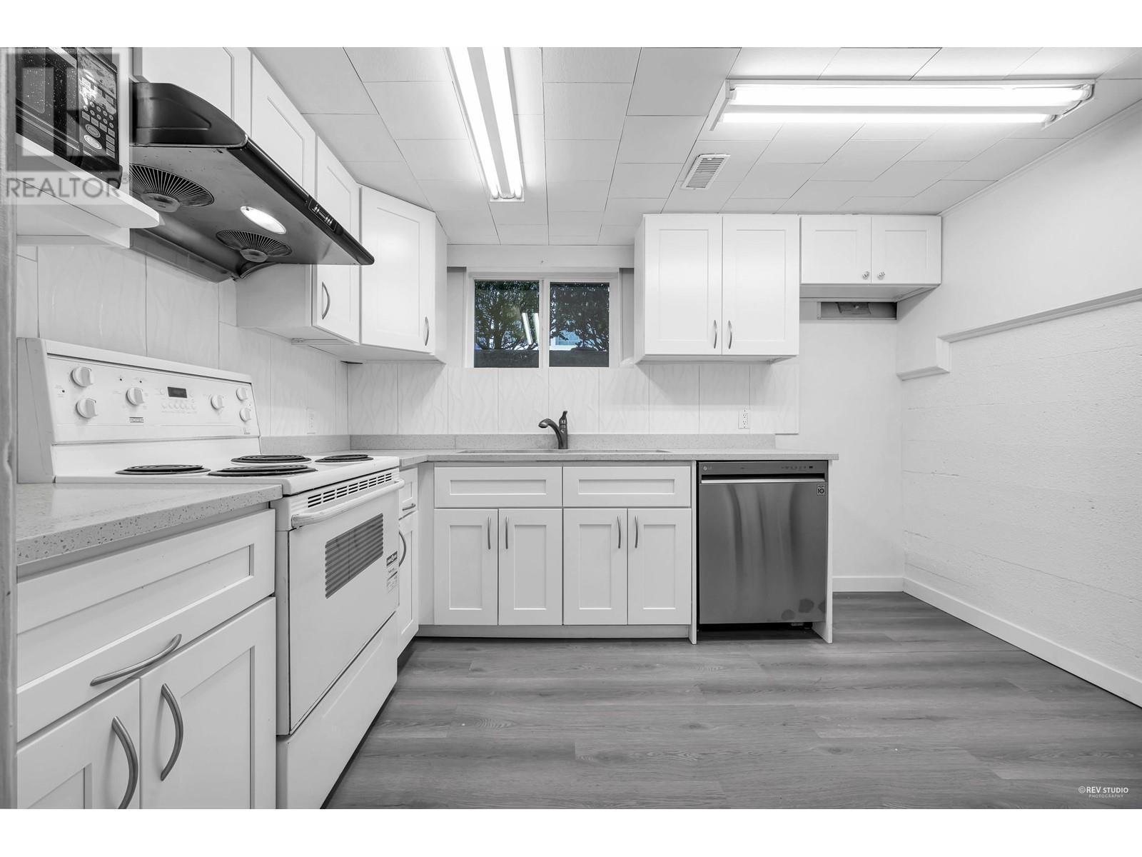 6407 Clinton Street, Burnaby, British Columbia  V5E 1A3 - Photo 20 - R2958027