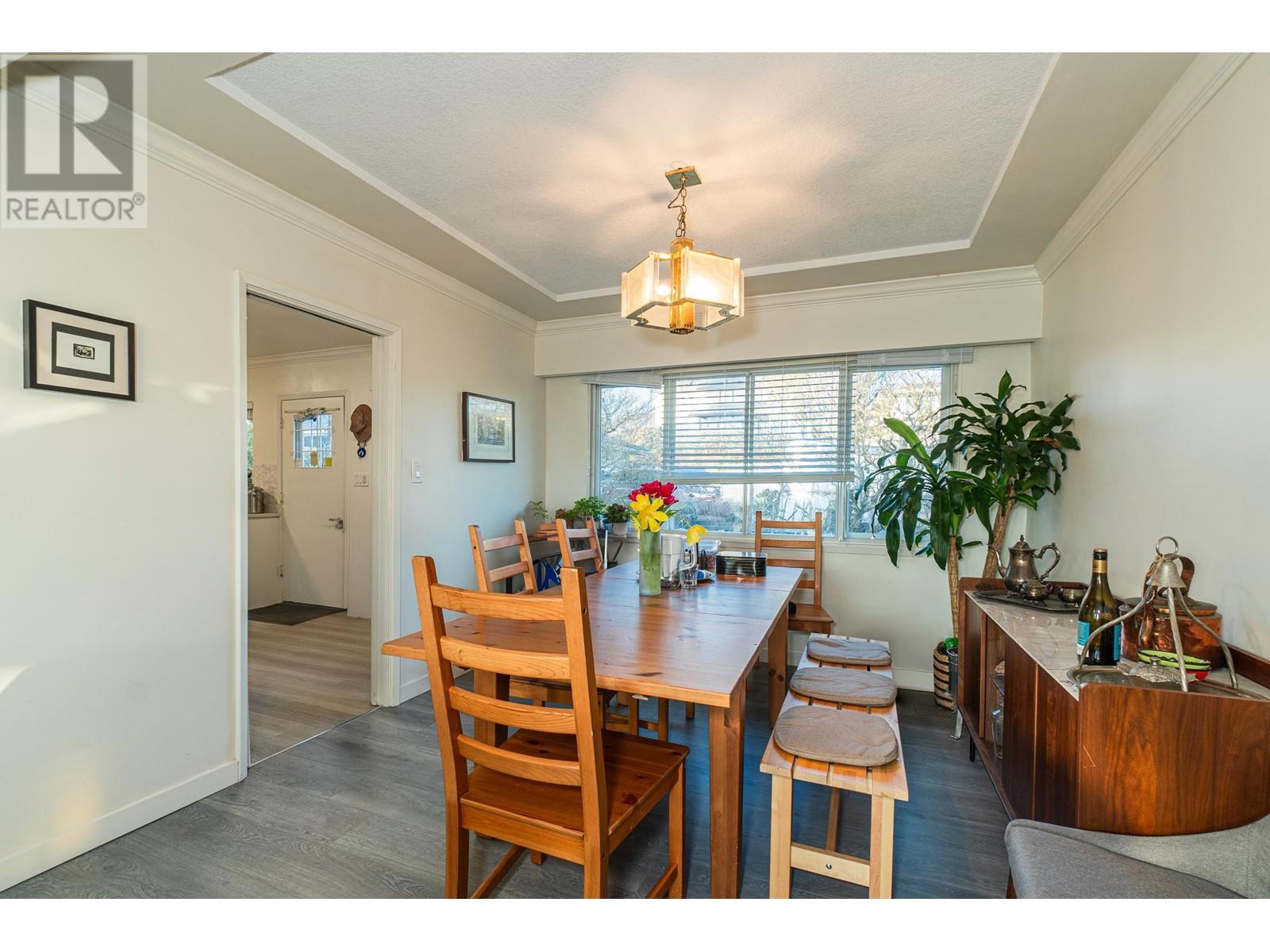 6407 Clinton Street, Burnaby, British Columbia  V5E 1A3 - Photo 7 - R2958027