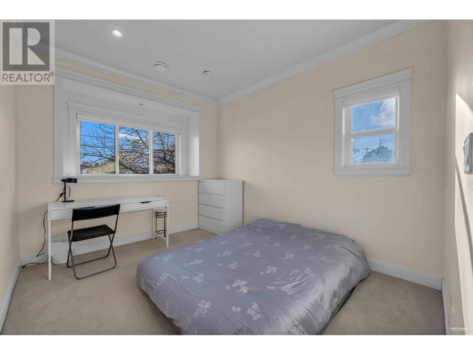 Listing Picture 23 of 35 : 5900 FRANCIS ROAD, Richmond / 烈治文 - 魯藝地產 Yvonne Lu Group - MLS Medallion Club Member