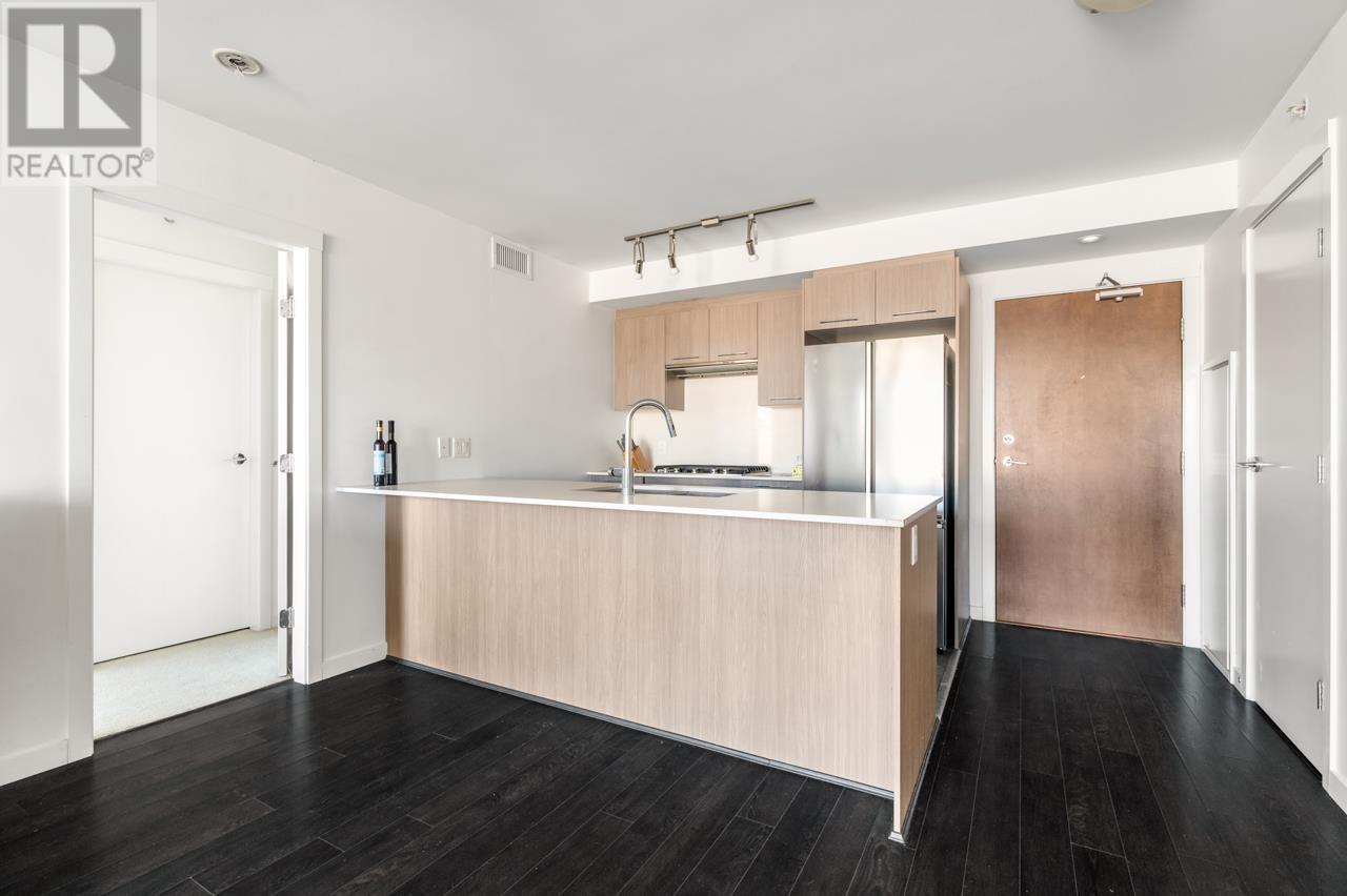 Listing Picture 30 of 33 : 310 7688 ALDERBRIDGE WAY, Richmond / 烈治文 - 魯藝地產 Yvonne Lu Group - MLS Medallion Club Member