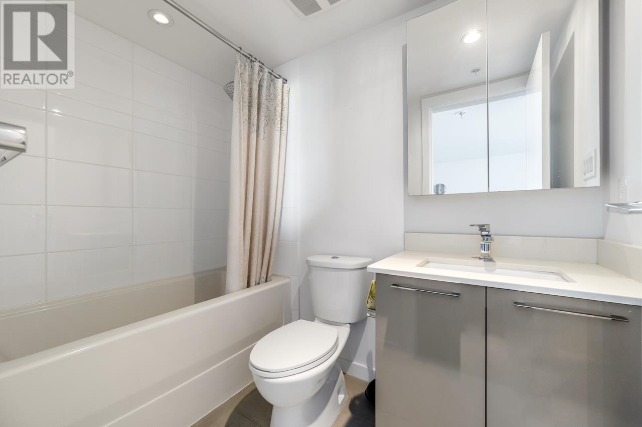 Listing Picture 19 of 33 : 310 7688 ALDERBRIDGE WAY, Richmond / 烈治文 - 魯藝地產 Yvonne Lu Group - MLS Medallion Club Member