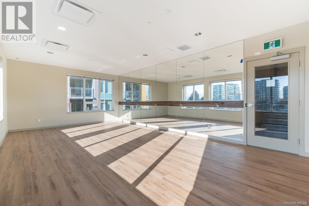Listing Picture 4 of 33 : 310 7688 ALDERBRIDGE WAY, Richmond / 烈治文 - 魯藝地產 Yvonne Lu Group - MLS Medallion Club Member