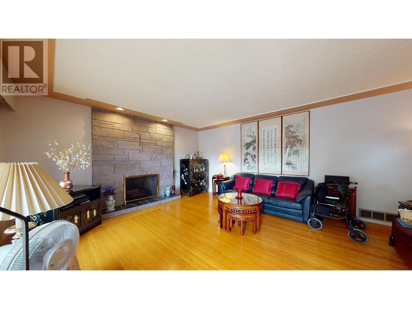 Listing Picture 5 of 32 : 7808 ROSS STREET, Vancouver / 溫哥華 - 魯藝地產 Yvonne Lu Group - MLS Medallion Club Member