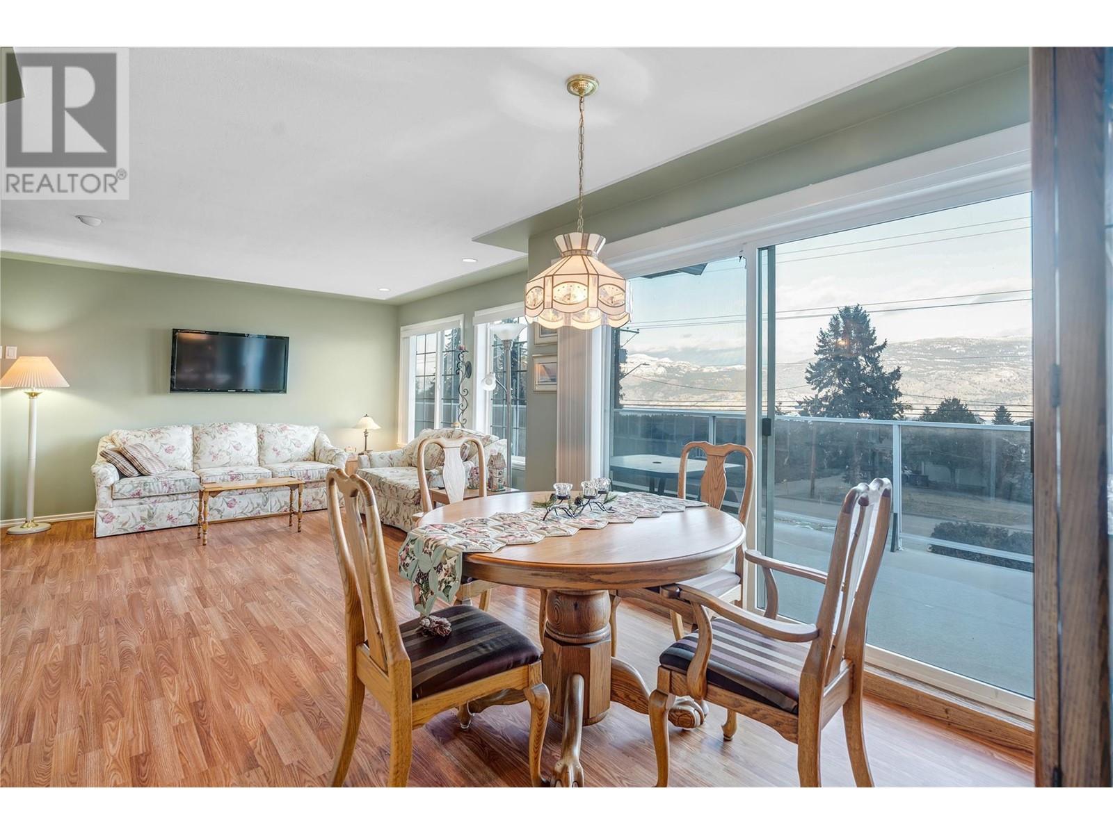 Property at 11006 Giants Head Road image 3