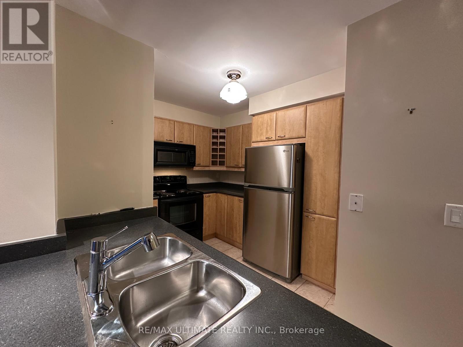 726 - 205 The Donway W, Toronto, Ontario  M3B 3S5 - Photo 6 - C11936743