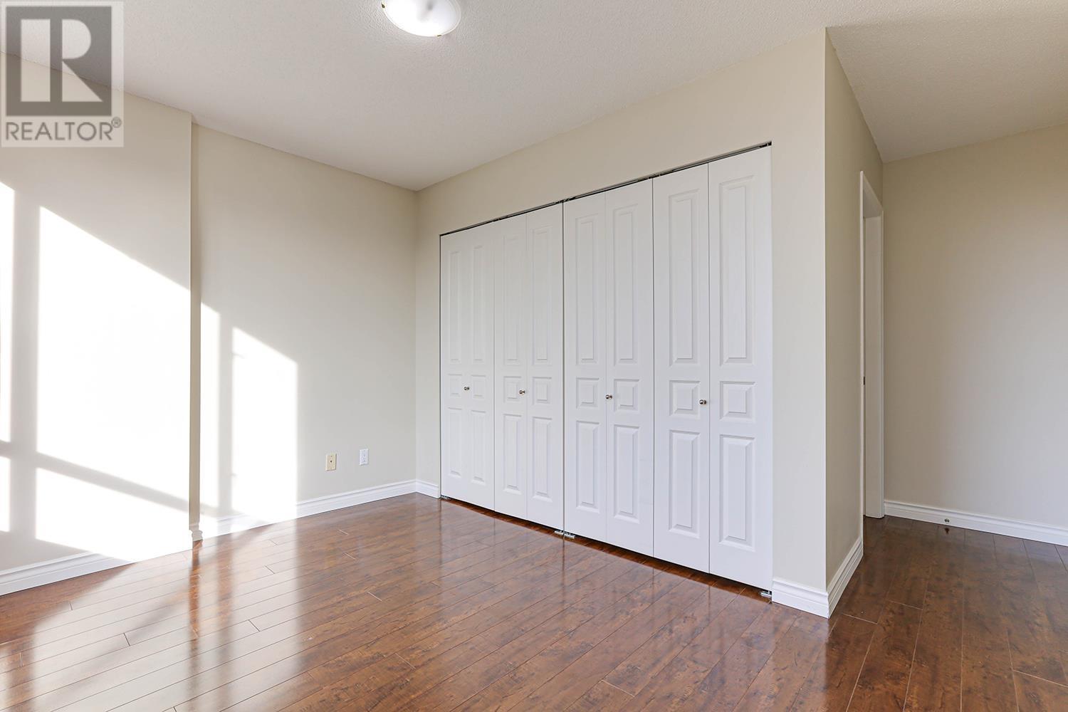 Listing Picture 16 of 25 : 617 3588 VANNESS AVENUE, Vancouver / 溫哥華 - 魯藝地產 Yvonne Lu Group - MLS Medallion Club Member