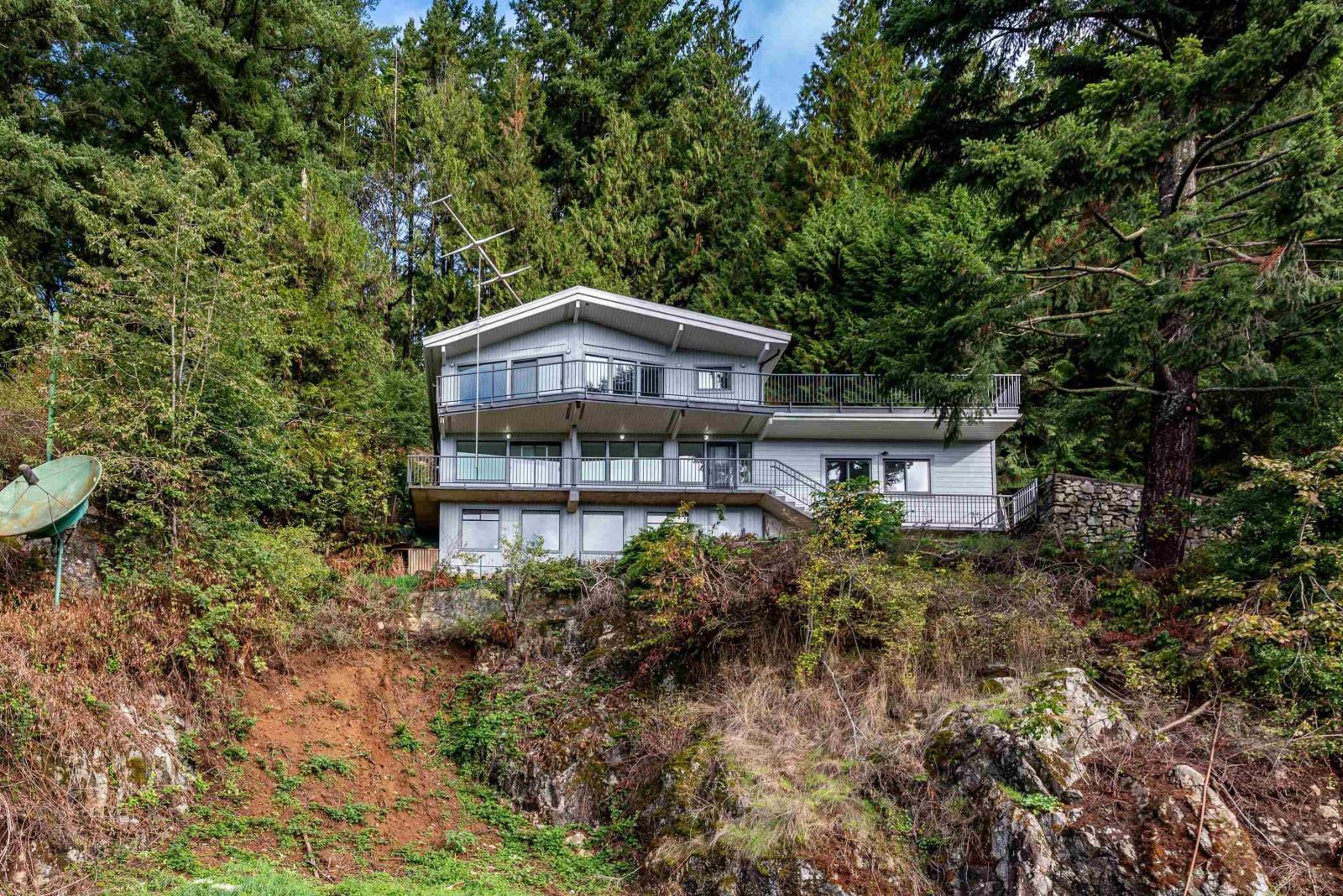 47005 Yale Road, Little Mountain, Chilliwack, British Columbia  V2P 2S6 - Photo 2 - R2954884