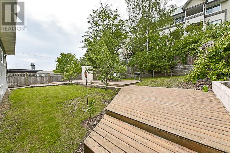 1335-1337 Kamloops Street, New Westminster, British Columbia  V3M 1V5 - Photo 4 - R2959371