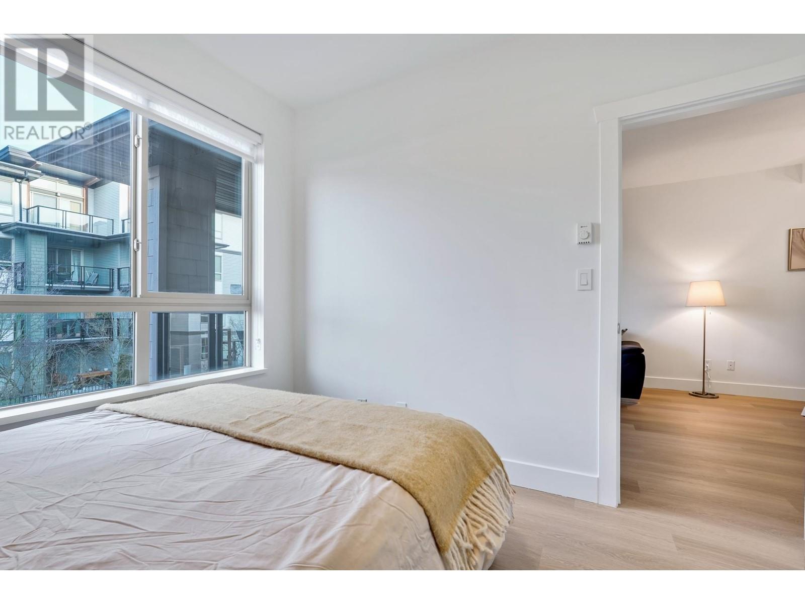 Listing Picture 15 of 39 : 407 7428 BYRNEPARK WALK, Burnaby / 本拿比 - 魯藝地產 Yvonne Lu Group - MLS Medallion Club Member