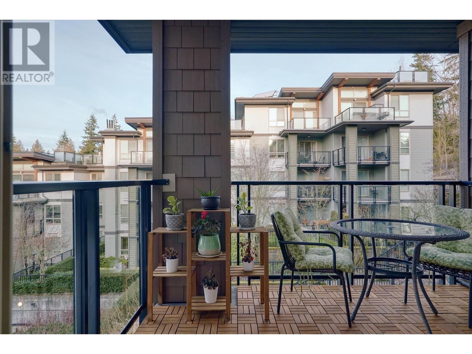Listing Picture 20 of 39 : 407 7428 BYRNEPARK WALK, Burnaby / 本拿比 - 魯藝地產 Yvonne Lu Group - MLS Medallion Club Member