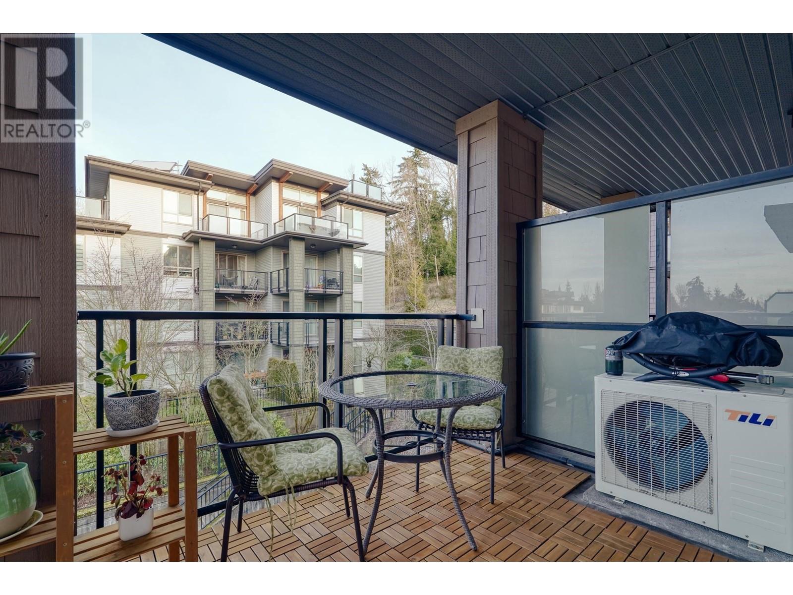 Listing Picture 19 of 39 : 407 7428 BYRNEPARK WALK, Burnaby / 本拿比 - 魯藝地產 Yvonne Lu Group - MLS Medallion Club Member