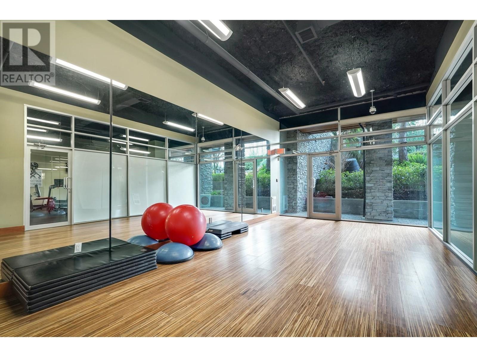 Listing Picture 29 of 39 : 407 7428 BYRNEPARK WALK, Burnaby / 本拿比 - 魯藝地產 Yvonne Lu Group - MLS Medallion Club Member