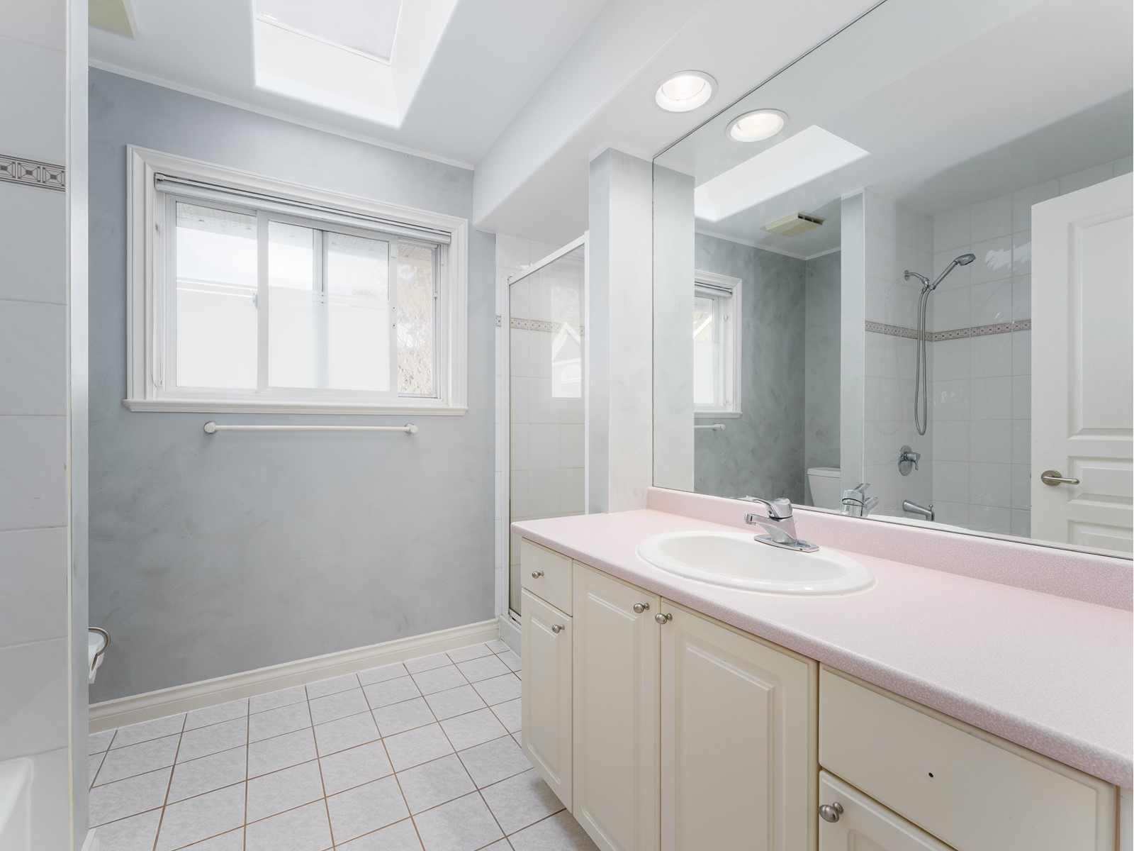1768 Ocean Park Road, Surrey, British Columbia  V4A 3L9 - Photo 34 - R2959217
