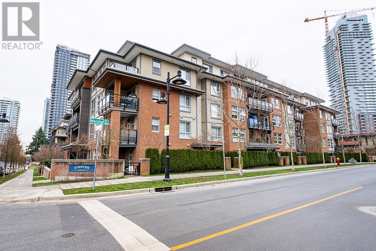 403 609 Cottonwood Avenue, Coquitlam, British Columbia  V3J 0H2 - Photo 2 - R2958112