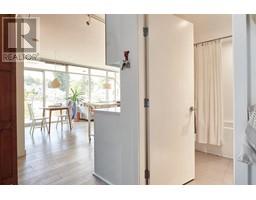 303 200 NELSON'S CRESCENT