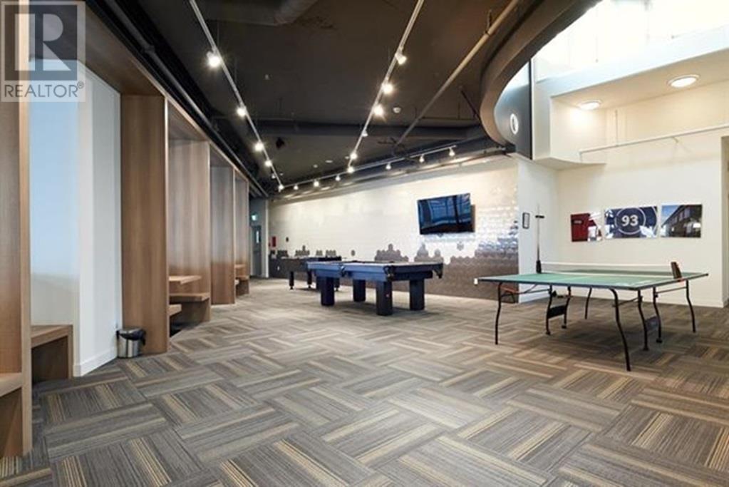 303 200 NELSON'S CRESCENT