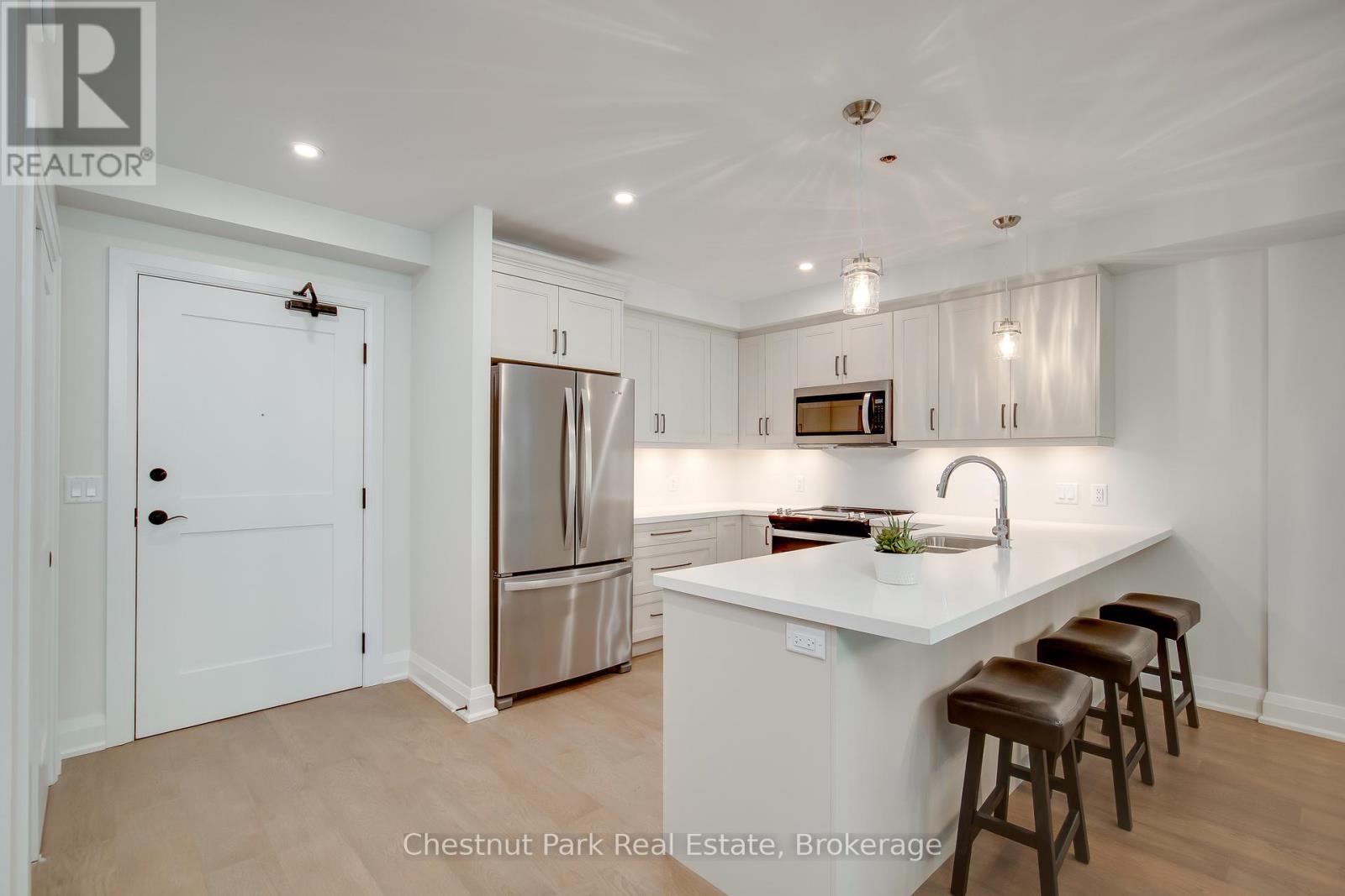 103 - 200 Anglo Street, Bracebridge, Ontario  P1L 1G4 - Photo 3 - X11936931