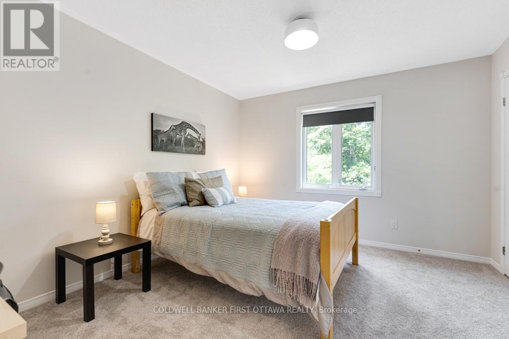 5525 Pettapiece Crescent, Ottawa, Ontario  K4M 1C6 - Photo 25 - X11936940