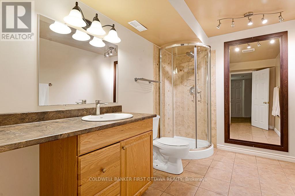 5525 Pettapiece Crescent, Ottawa, Ontario  K4M 1C6 - Photo 32 - X11936940