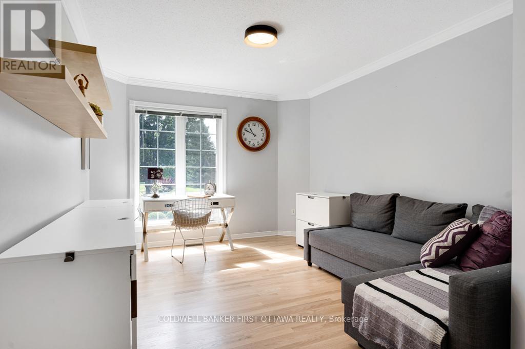 5525 Pettapiece Crescent, Ottawa, Ontario  K4M 1C6 - Photo 7 - X11936940