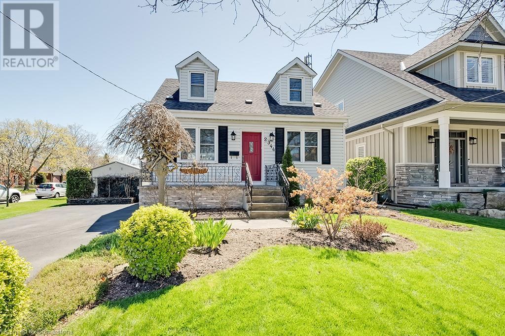 2344 Woodward Avenue, Burlington, Ontario  L7R 1T9 - Photo 1 - 40690925