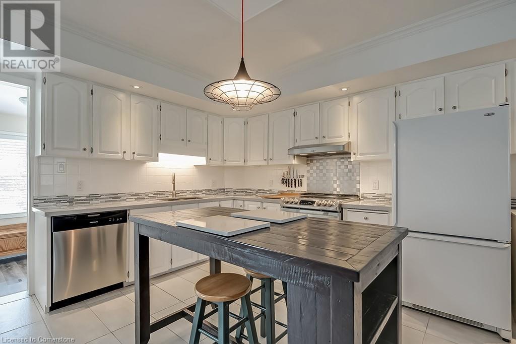2344 Woodward Avenue, Burlington, Ontario  L7R 1T9 - Photo 16 - 40690925