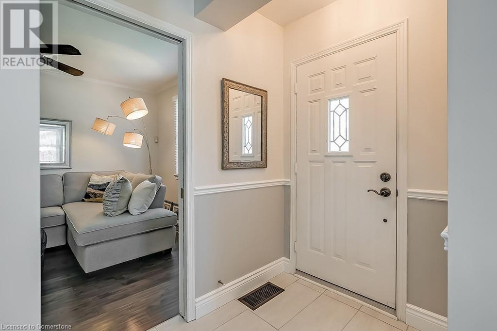 2344 Woodward Avenue, Burlington, Ontario  L7R 1T9 - Photo 5 - 40690925
