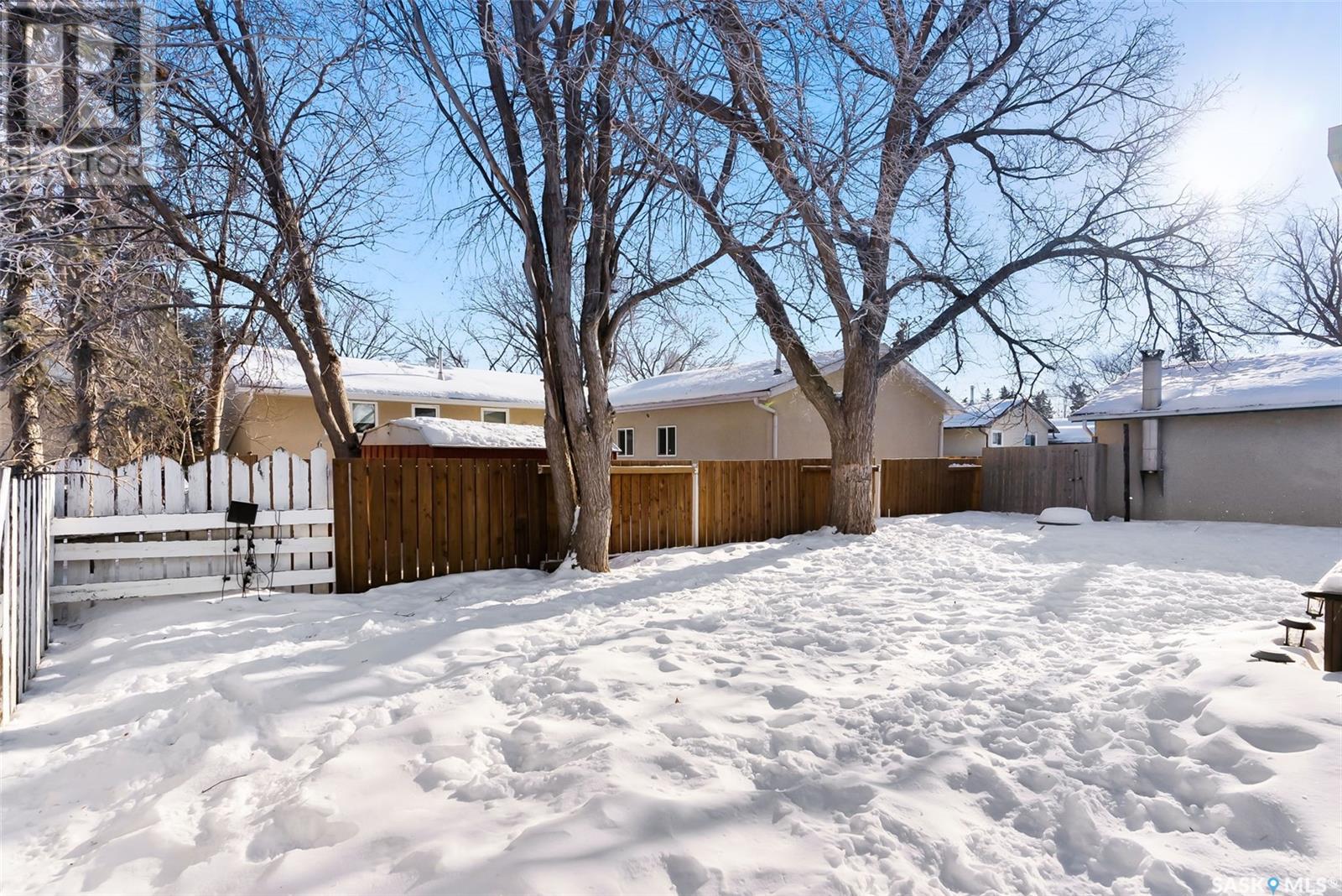 15 Kangles Street, Regina, Saskatchewan  S4N 4M9 - Photo 25 - SK993299