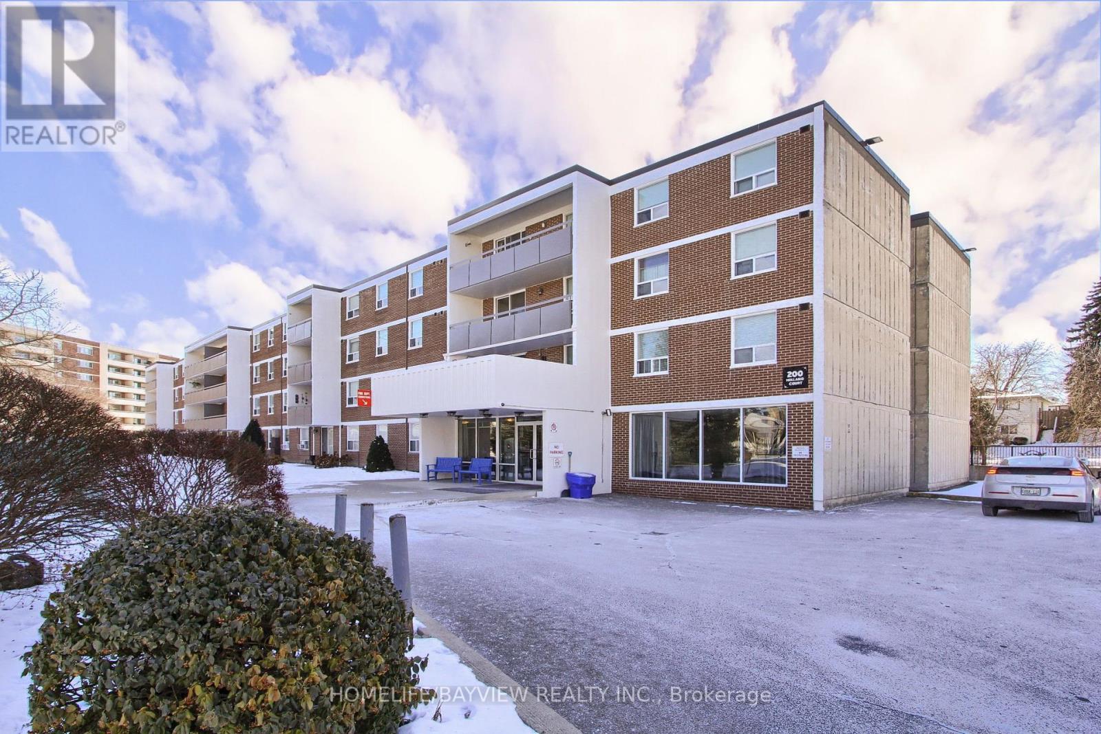 303 - 200 HOLLAND COURT, Bradford West Gwillimbury, Ontario