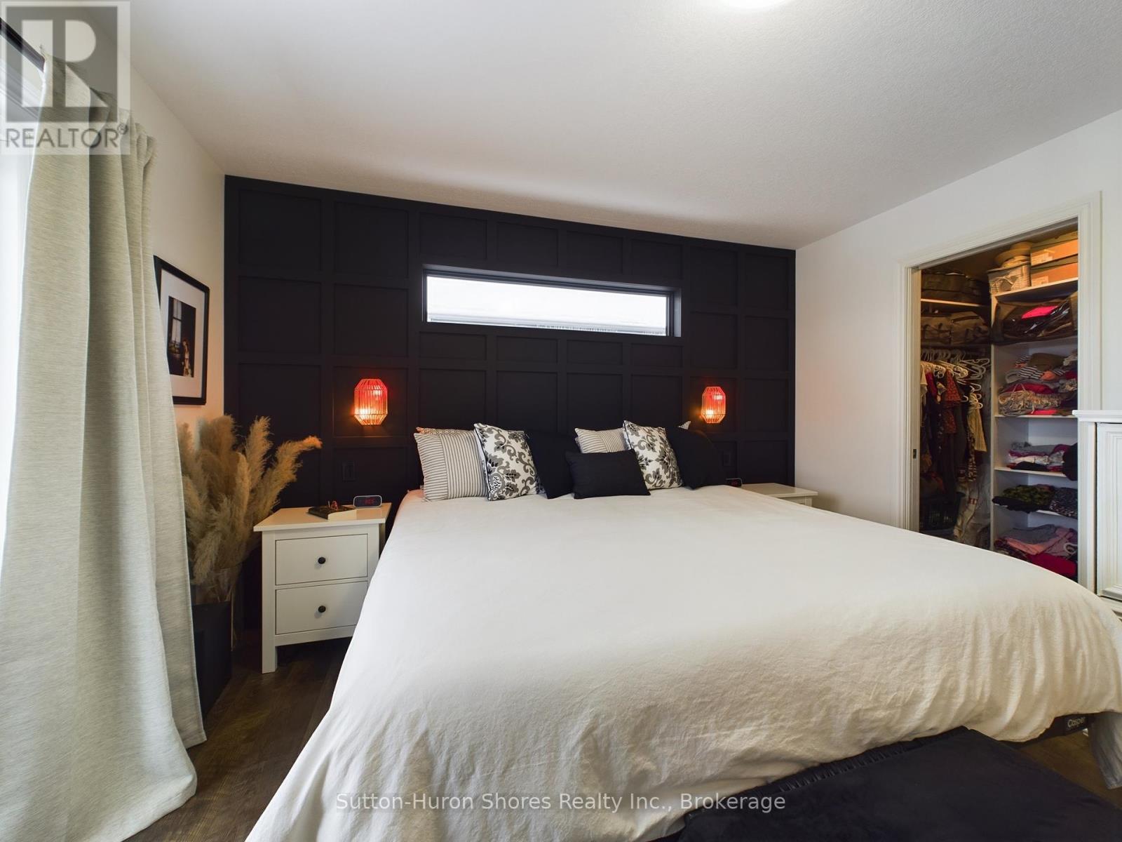 354 Peirson Avenue, Saugeen Shores, Ontario  N0H 2C1 - Photo 16 - X11937076
