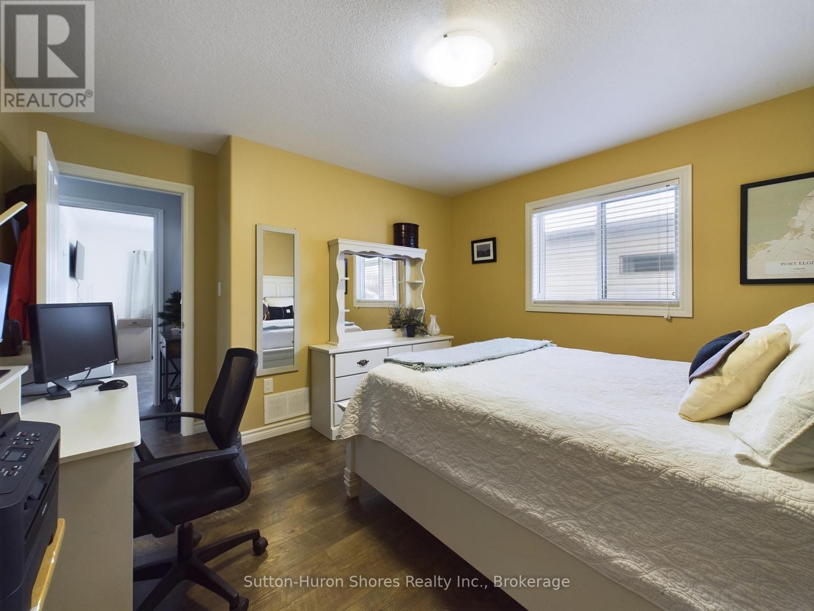 354 Peirson Avenue, Saugeen Shores, Ontario  N0H 2C1 - Photo 19 - X11937076