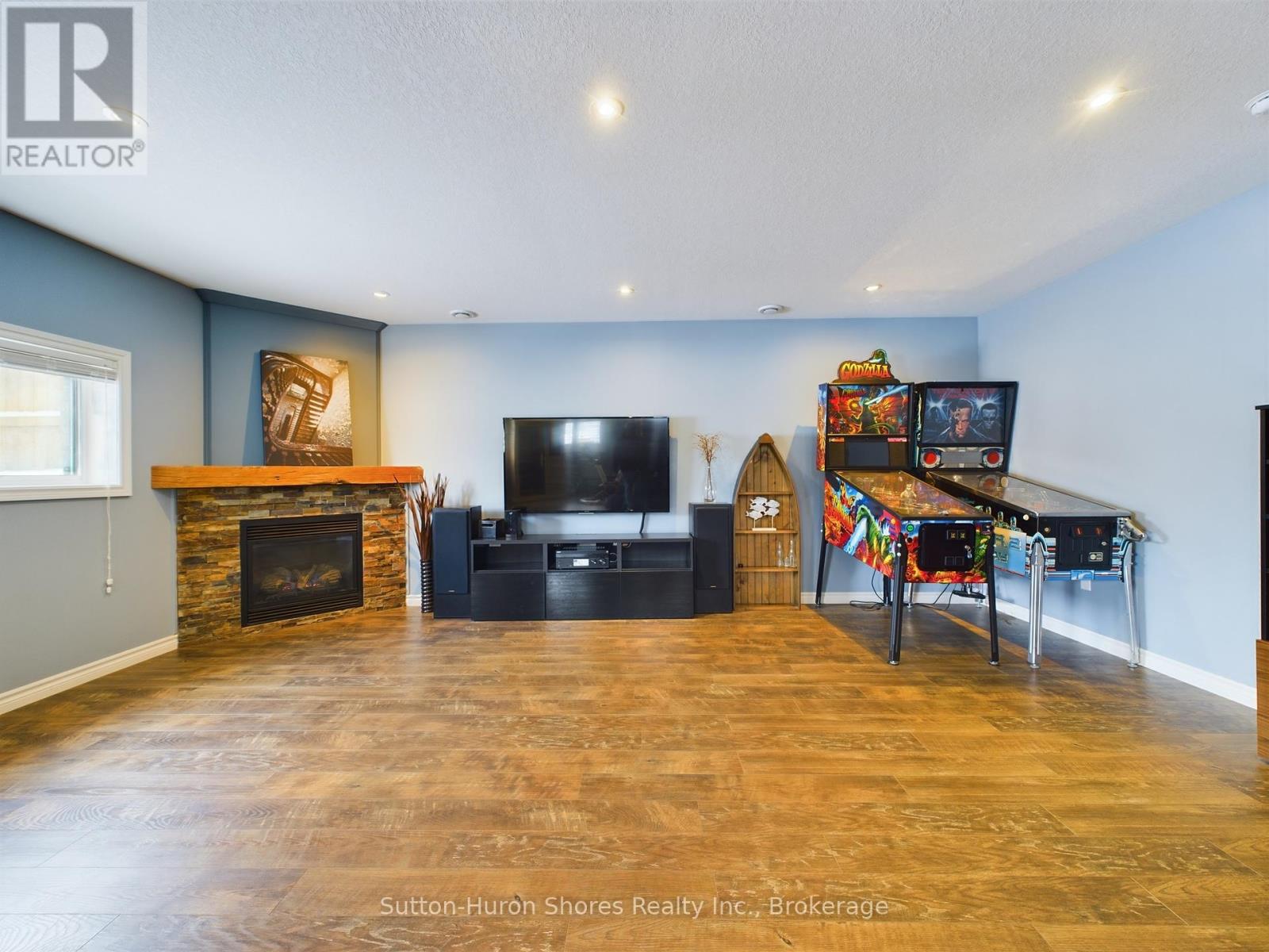 354 Peirson Avenue, Saugeen Shores, Ontario  N0H 2C1 - Photo 23 - X11937076