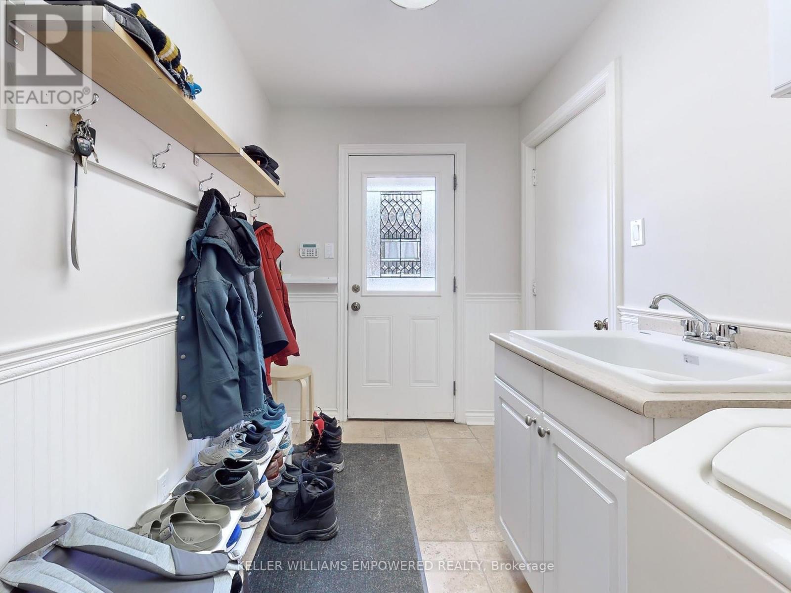 544 Woodland Acres Crescent, Vaughan, Ontario  L6A 1G2 - Photo 16 - N11937153