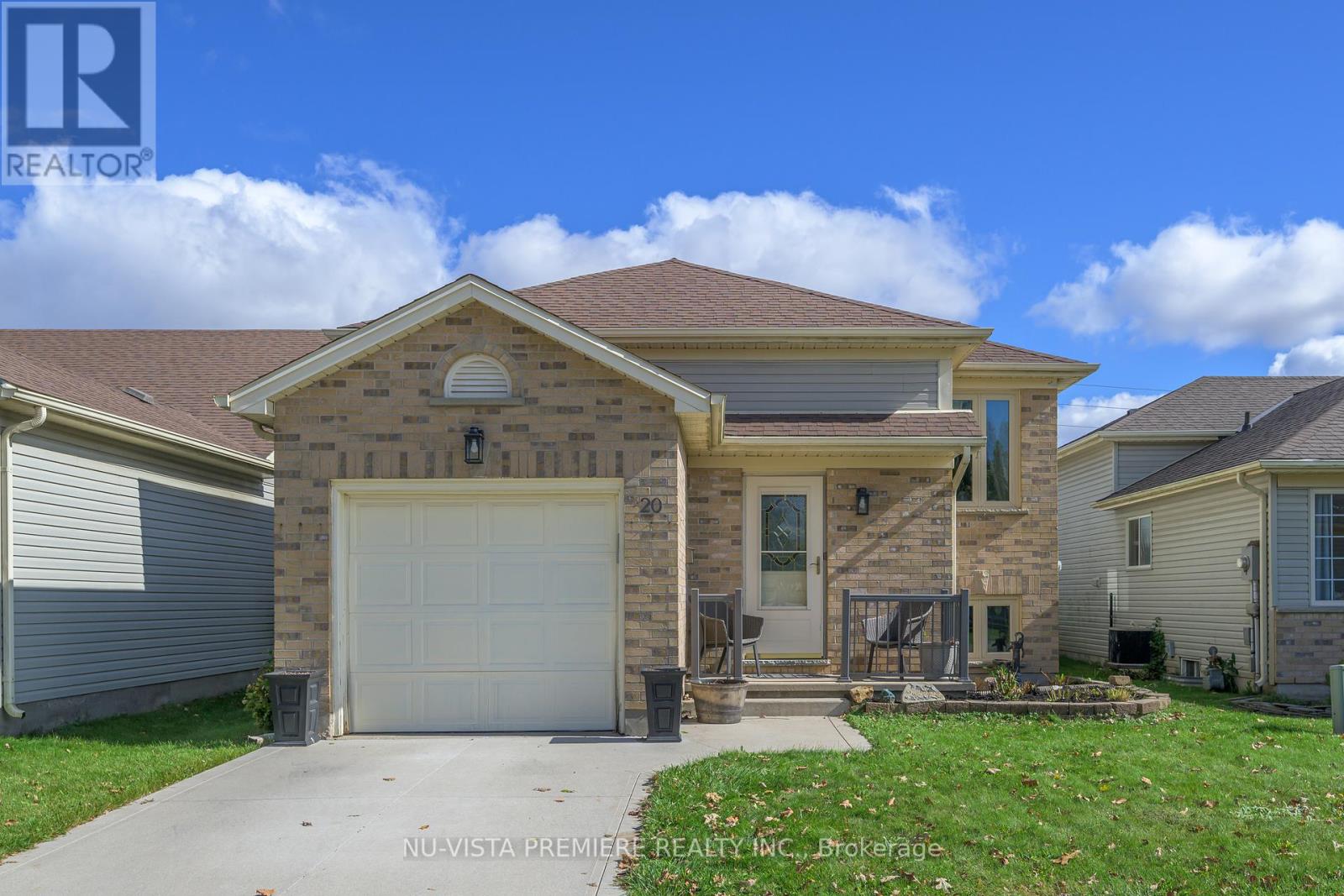 20 - 325 Lighthouse Road