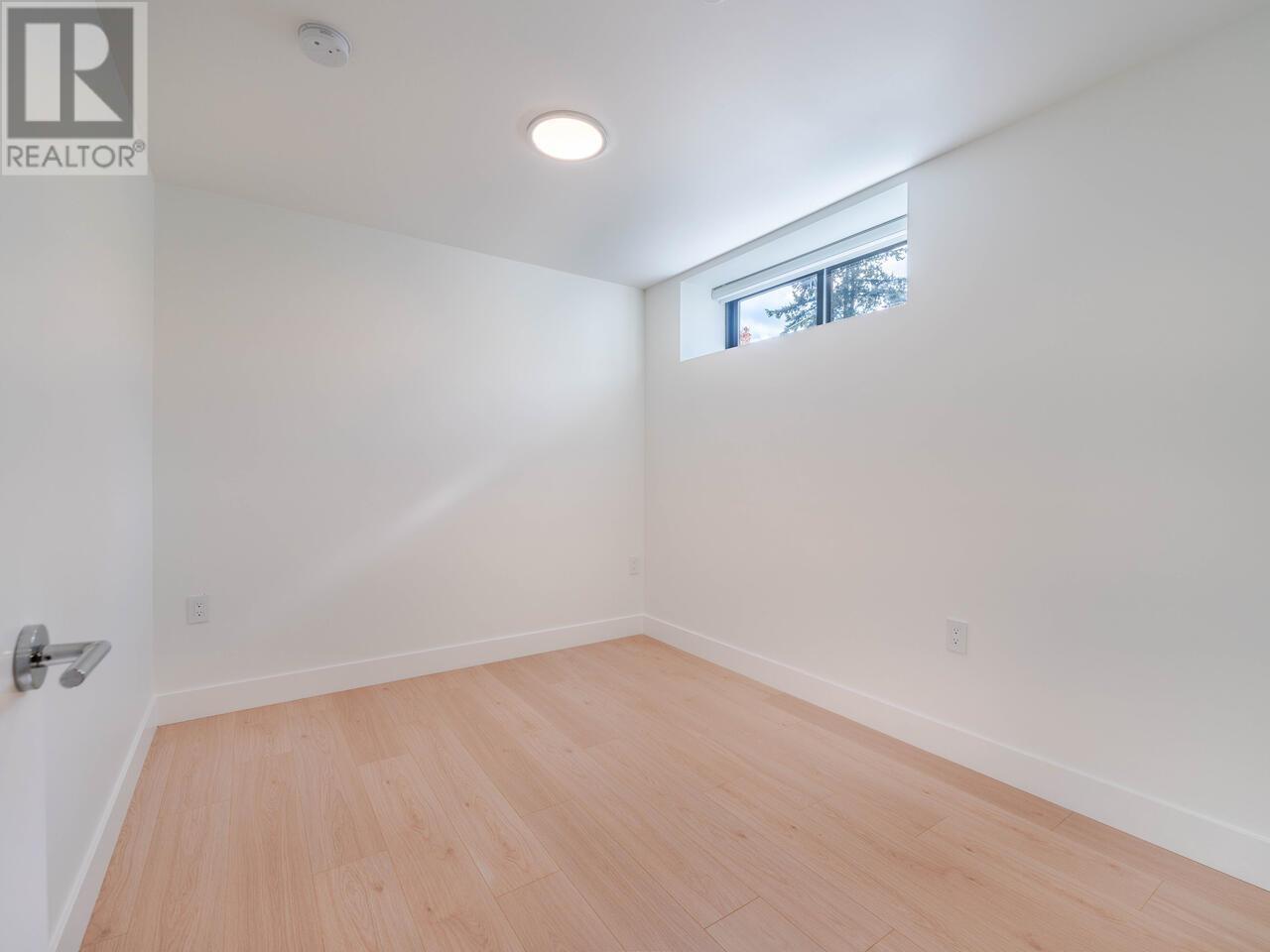 2905 Rosemont Drive, Vancouver, British Columbia  V5S 2C7 - Photo 6 - R2959434