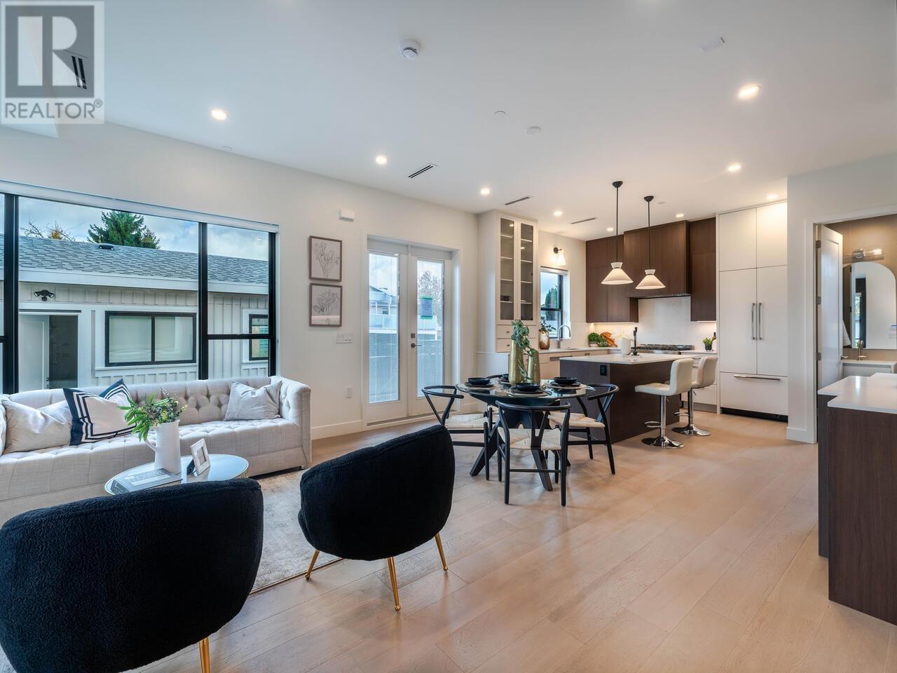 7380 Killarney Street, Vancouver, British Columbia  V5S 2C7 - Photo 4 - R2959441