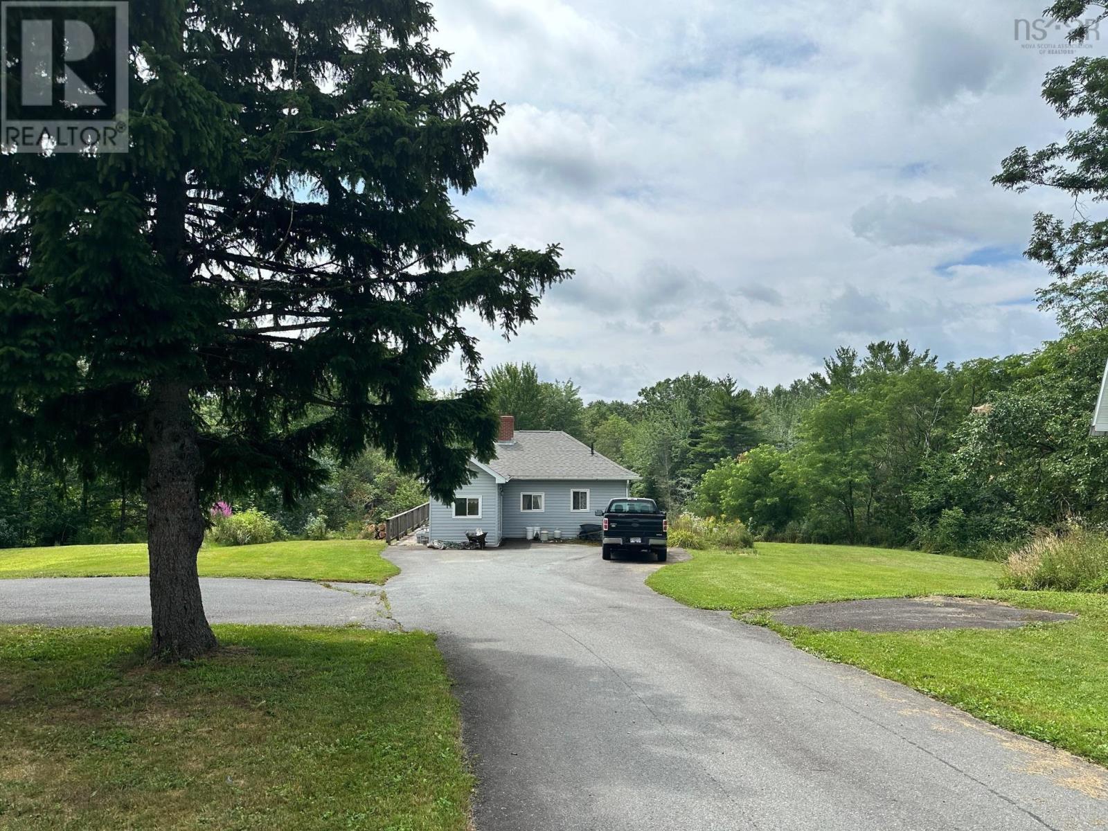 24 Buchanan Avenue, enfield, Nova Scotia